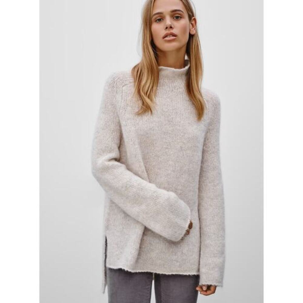 Aritzia Golden TNA Oatmeal mock neck oversized sweater‎